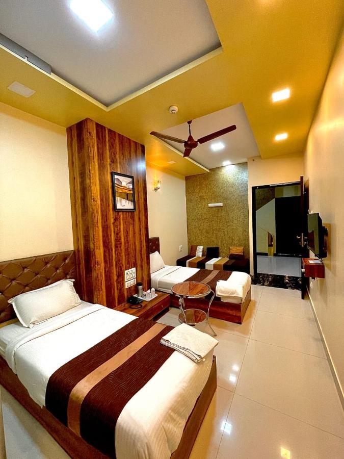 Avirahi Hotel Bombay Exterior foto