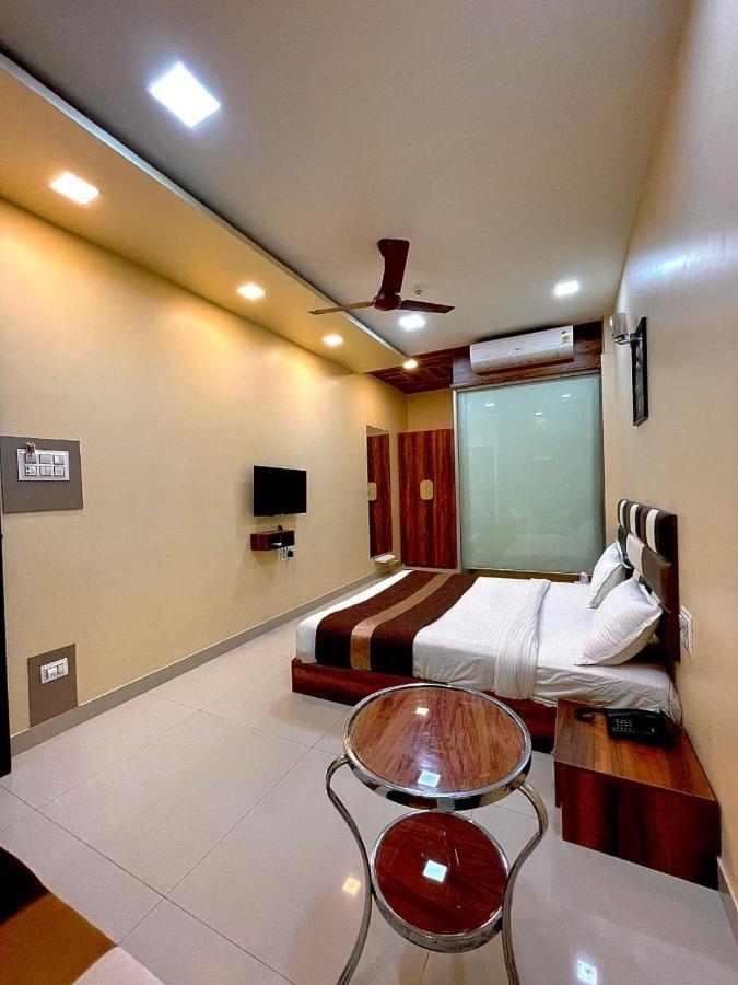 Avirahi Hotel Bombay Exterior foto